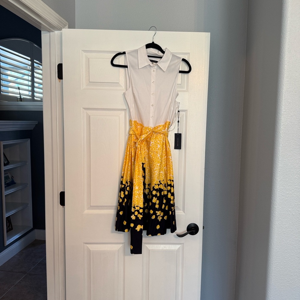 Tommy Hilfiger Sleeveless Collared Fit & Flare Dress Yellow Floral NWT - Picture 2 of 5